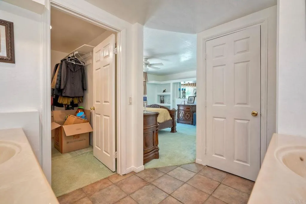 https://cdn.realtyfeed.com/cdn/127/306473854/1cdcacd5c20cdb77f84674ca74da9668.webp