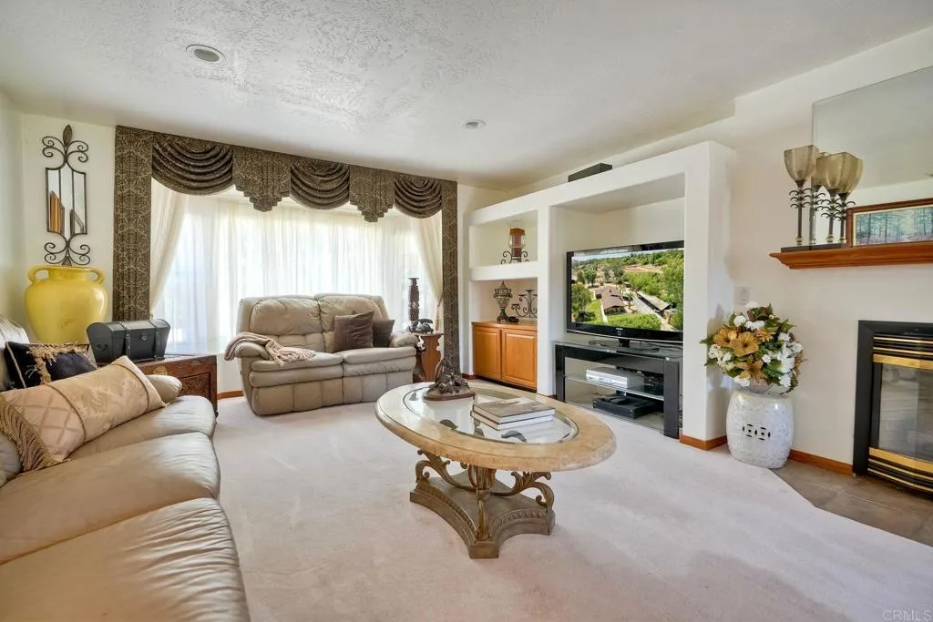 https://cdn.realtyfeed.com/cdn/127/306473854/28e177825f585727eddc4240af7fe0ec.webp