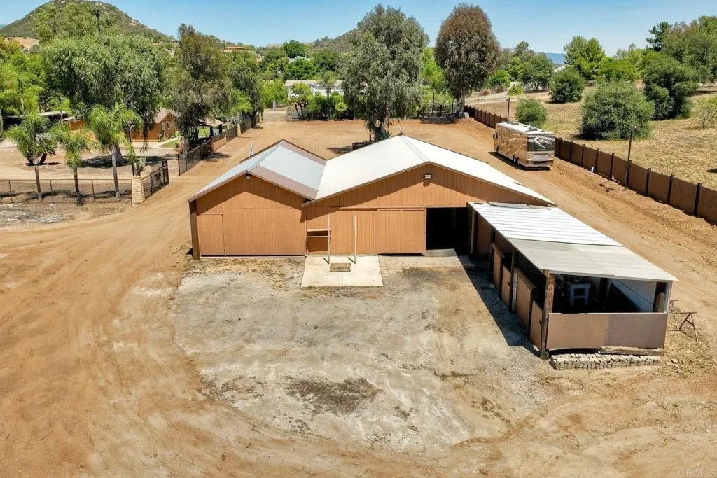 https://cdn.realtyfeed.com/cdn/127/306473854/5ca18bf5b9da81f0f760deb8199af5b3.webp