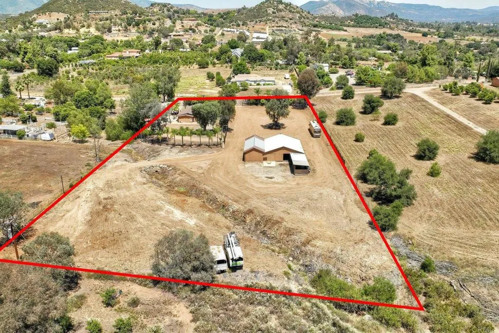 https://cdn.realtyfeed.com/cdn/127/306473854/ee6895a7ae2785a0c531115282f5c963.webp