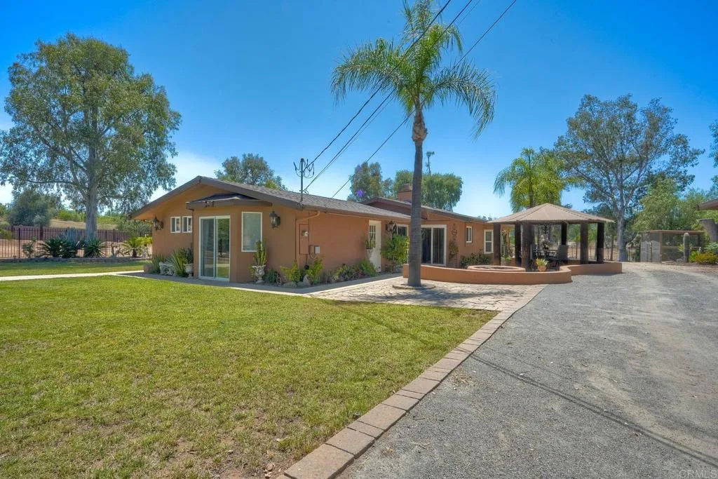 https://cdn.realtyfeed.com/cdn/127/306473854/ef2e2a9c165276420d74bccdf1353e5f.webp