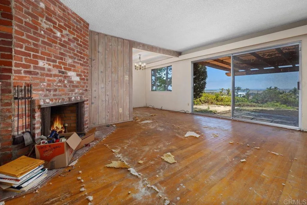 https://cdn.realtyfeed.com/cdn/127/306473877/e0f5769d6b10698b96da783740653ada.webp