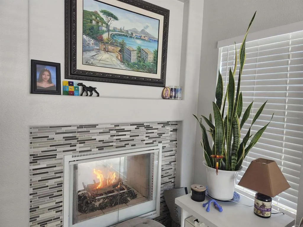 https://cdn.realtyfeed.com/cdn/127/306473905/6ae259839abb1b17a38f3684c5415f6a.webp