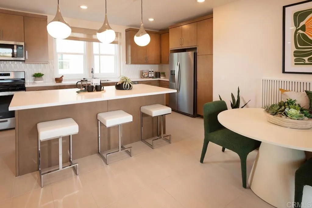 Photo #2: NDP2506157 Listing 