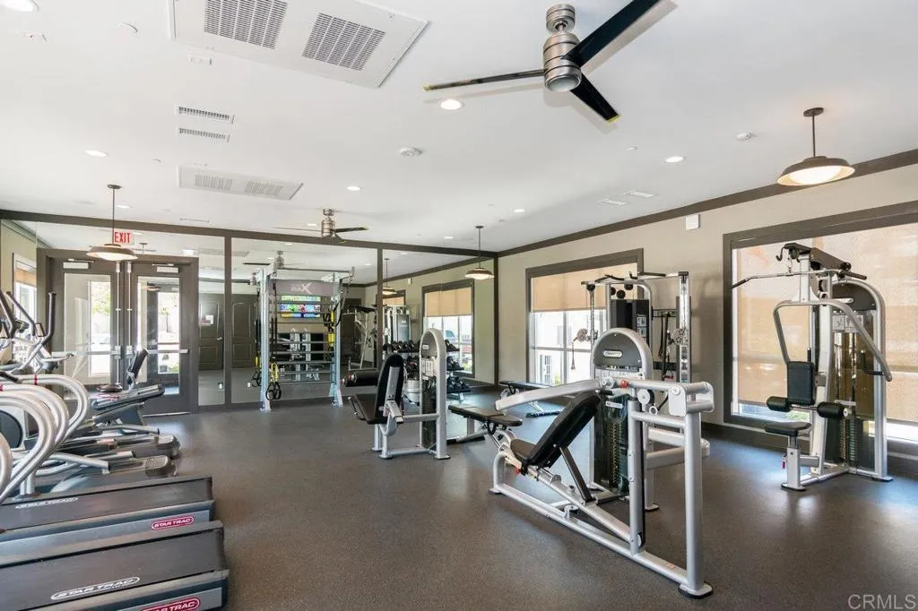 https://cdn.realtyfeed.com/cdn/127/306474135/7a004478f40c3b26f9406a980a9407b3.webp