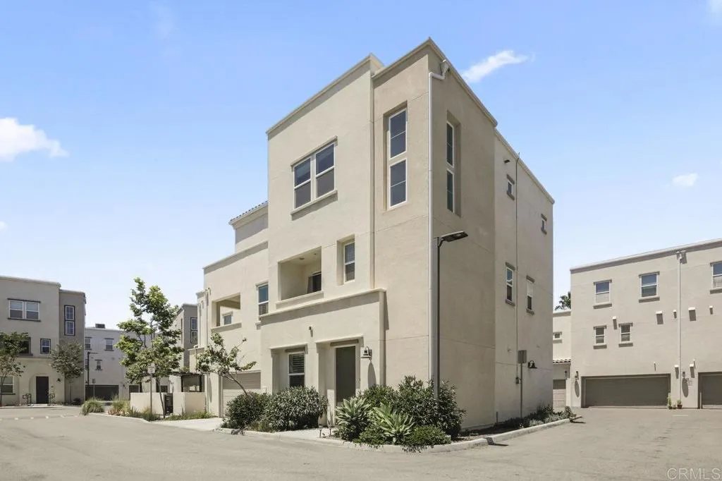 Photo #3: PTP2504662 Listing 