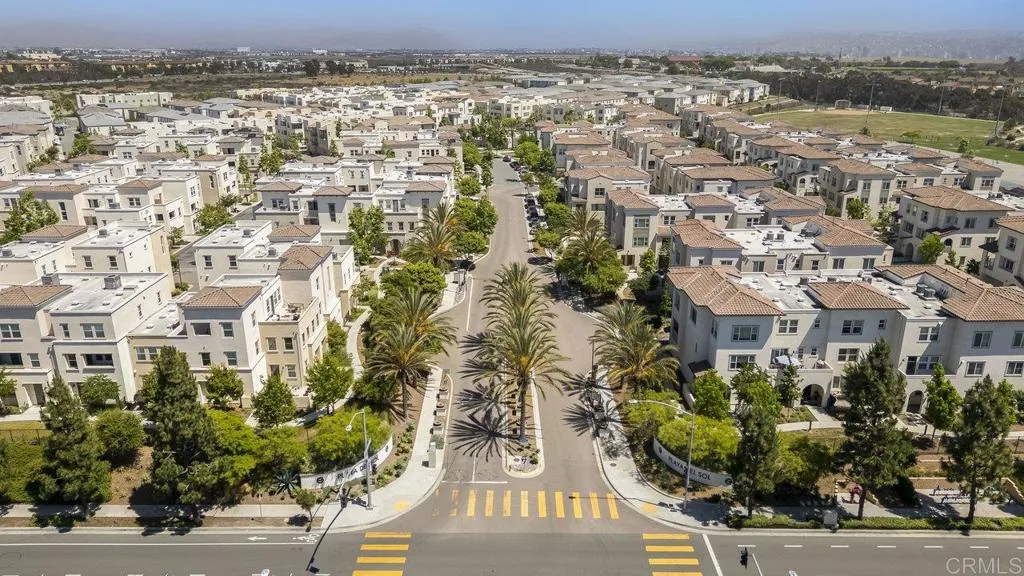 https://cdn.realtyfeed.com/cdn/127/306474135/ec2680a3825d487dadb53c450cf71977.webp