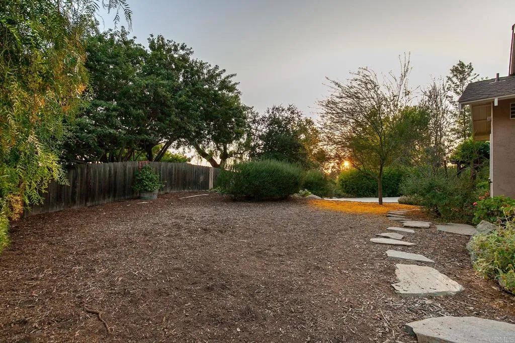 https://cdn.realtyfeed.com/cdn/127/306474215/34d08b7e8819278efaf28c5dc7c22956.webp