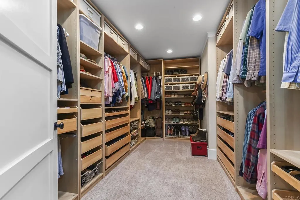 https://cdn.realtyfeed.com/cdn/127/306474215/3d374ce4a8721443ba0c867c9a9816df.webp