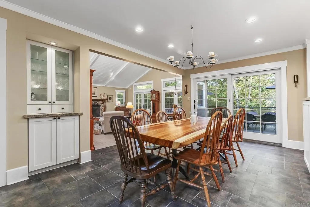 https://cdn.realtyfeed.com/cdn/127/306474215/750d4df166ef0ea04e209d09b9fb3682.webp