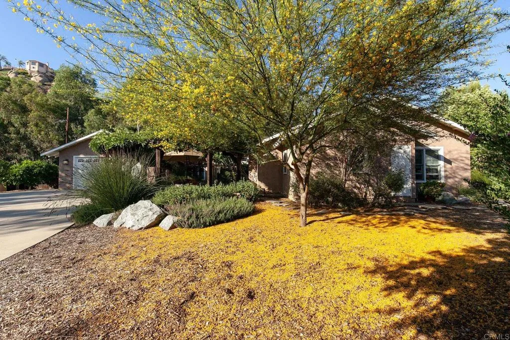 https://cdn.realtyfeed.com/cdn/127/306474215/8b4ca5a0da8310e7ef713ea14c08a52b.webp