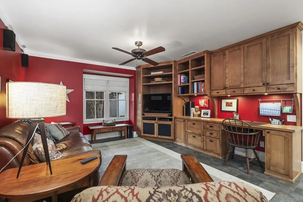 https://cdn.realtyfeed.com/cdn/127/306474215/cc2aaff828e9297d95fc8daf117e8d1b.webp