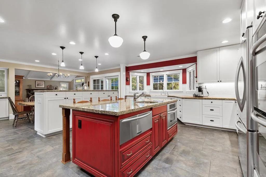 https://cdn.realtyfeed.com/cdn/127/306474215/e84eecb84c05ea4d8a5d0b5671d76a0a.webp