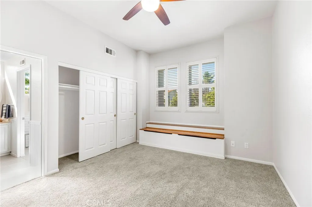 https://cdn.realtyfeed.com/cdn/127/306474408/3d76bb66514f130789402f09e792f8c8.webp