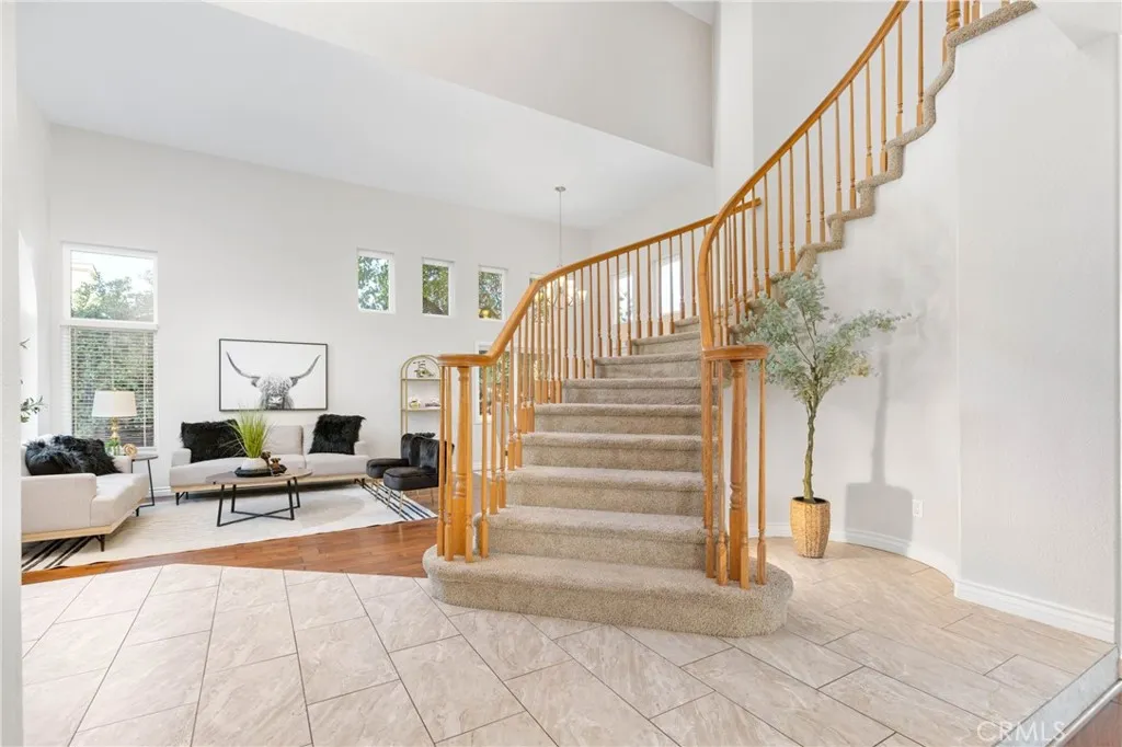 https://cdn.realtyfeed.com/cdn/127/306474408/417e602444eaa66bc3fbda05e6b491fa.webp