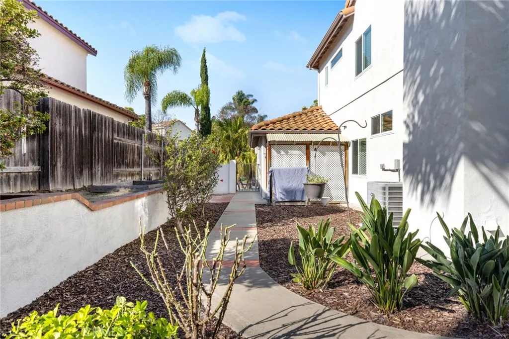 https://cdn.realtyfeed.com/cdn/127/306474408/6a9ffd19e0ea220bd4d54f6eaf656ce8.webp