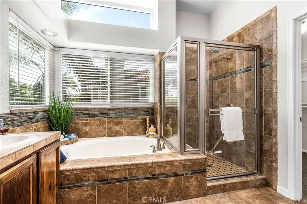 https://cdn.realtyfeed.com/cdn/127/306474408/99424ae0f470ac300550c20b59f0a992.webp