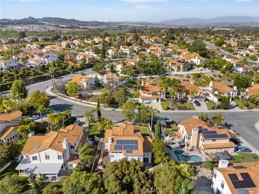 https://cdn.realtyfeed.com/cdn/127/306474408/b45e776b80239e559aa1c9557b49bec6.webp