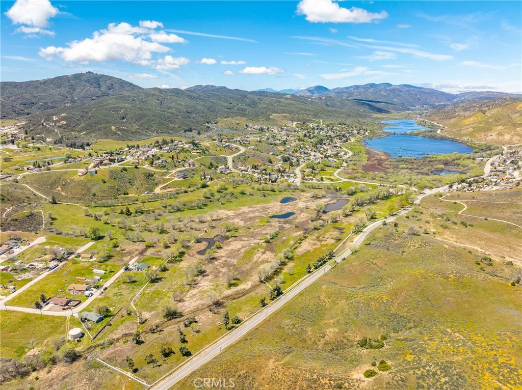 14780 Elizabeth Lake, Lake Elizabeth, CA 93532 - Photo 4 of 14, Lake Elizabeth, CA