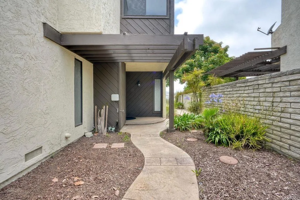 https://cdn.realtyfeed.com/cdn/127/306474473/62a53689844aeaa057b0aa9eef159123.webp