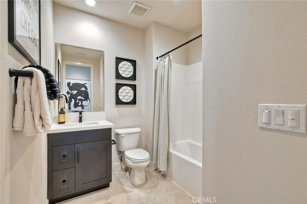 https://cdn.realtyfeed.com/cdn/127/306474571/3924e50994240654a9848a3a975662ba.webp