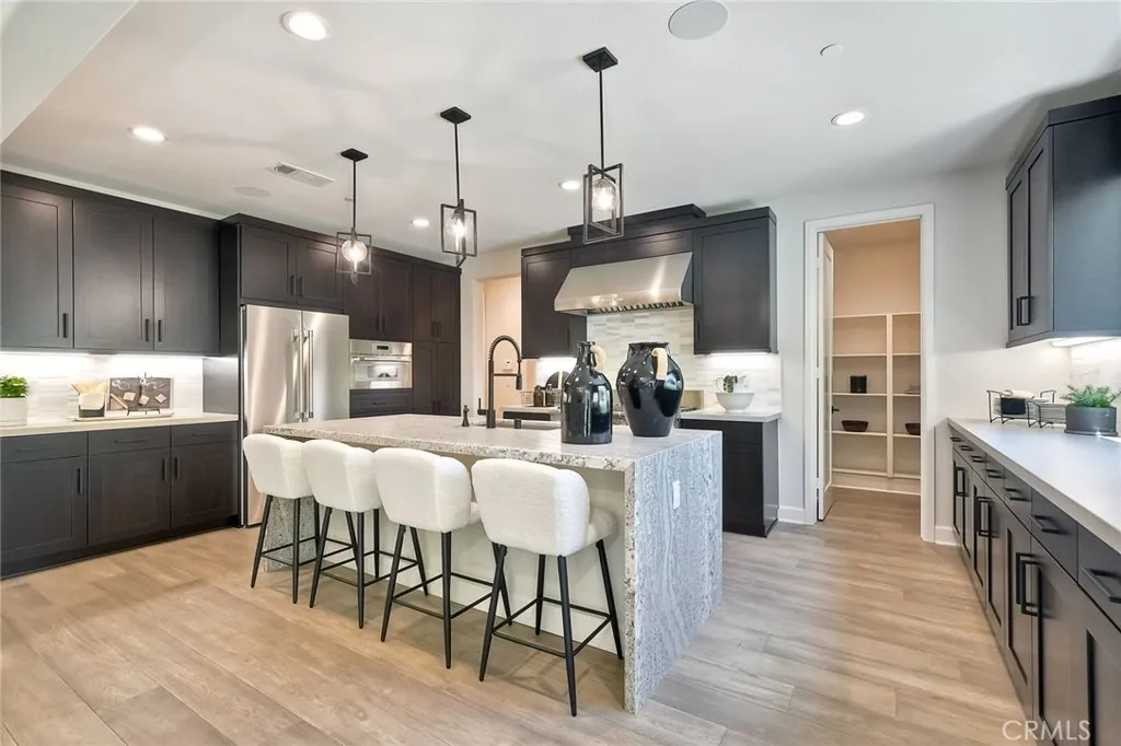 https://cdn.realtyfeed.com/cdn/127/306474571/ad773a54d6240b3baebdf4b87d1c5514.webp