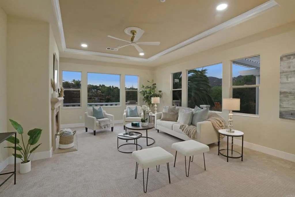 https://cdn.realtyfeed.com/cdn/127/306474580/7c0ca9425ccf2fc2648421a72337a0c5.webp