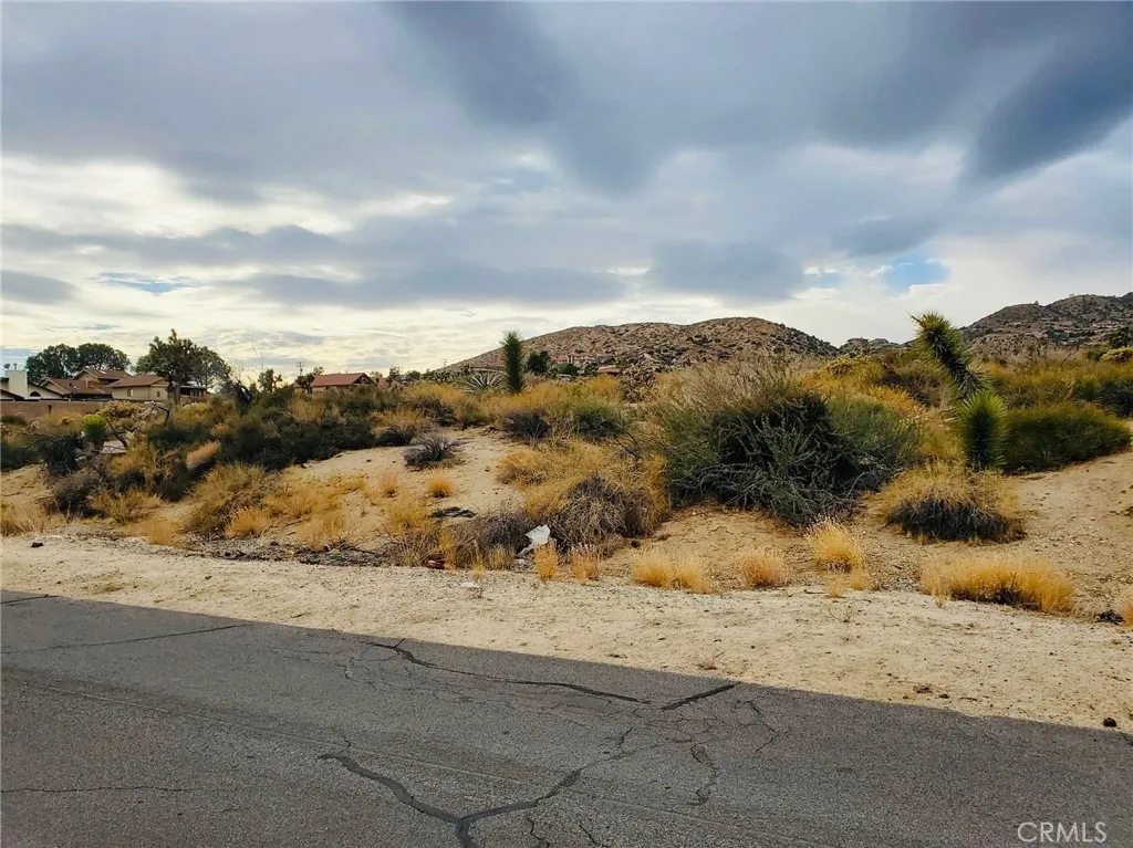 0 02-0000 Fairway, Yucca Valley, CA 92284 - Photo 3 of 7, Yucca Valley, CA
