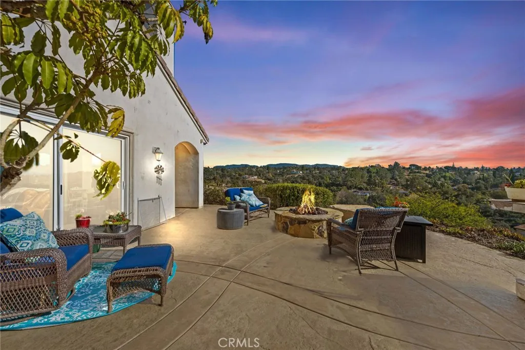 https://cdn.realtyfeed.com/cdn/127/306474739/0d51b9acd69e739faa6969d9d585c1a4.webp