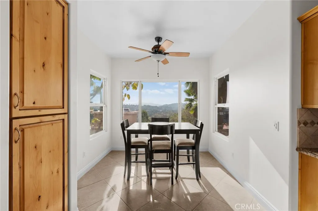 https://cdn.realtyfeed.com/cdn/127/306474739/1ed9228275fce13906b2898fdfac0dec.webp