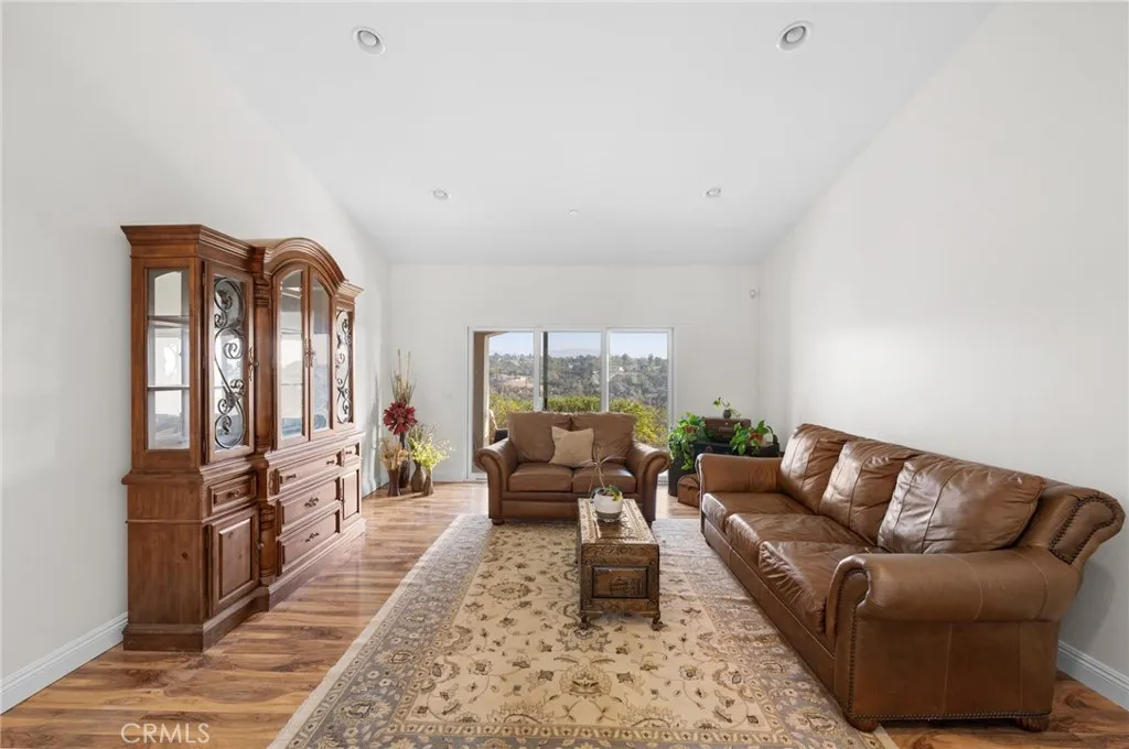 https://cdn.realtyfeed.com/cdn/127/306474739/281a86280e208d53fa1b41e7fd4b1787.webp