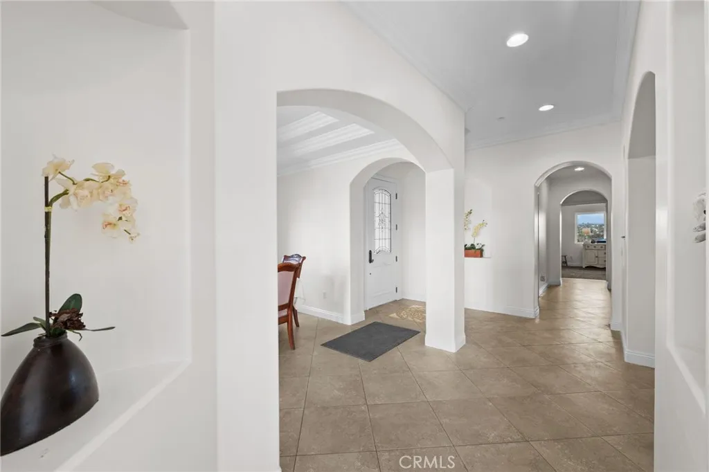 https://cdn.realtyfeed.com/cdn/127/306474739/6a02d50aadd9c63b57c39c6b1e42e191.webp