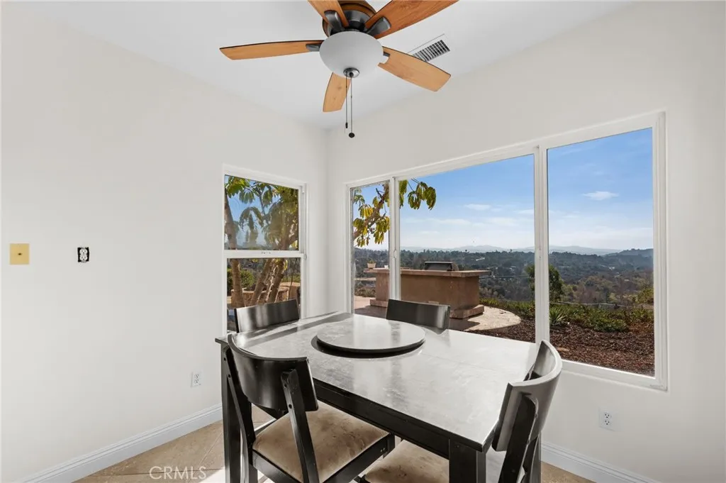 https://cdn.realtyfeed.com/cdn/127/306474739/be9007f4c9c3385666191cc889256429.webp
