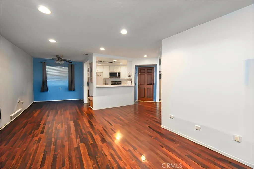 https://cdn.realtyfeed.com/cdn/127/306474795/a4020777dffebb8fd6b40201babfce86.webp