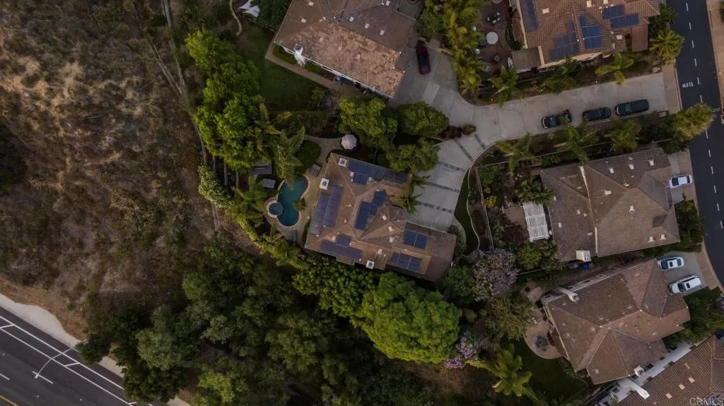 https://cdn.realtyfeed.com/cdn/127/306475130/1b2988c013c45e7e60a77353f3e2eec7.webp