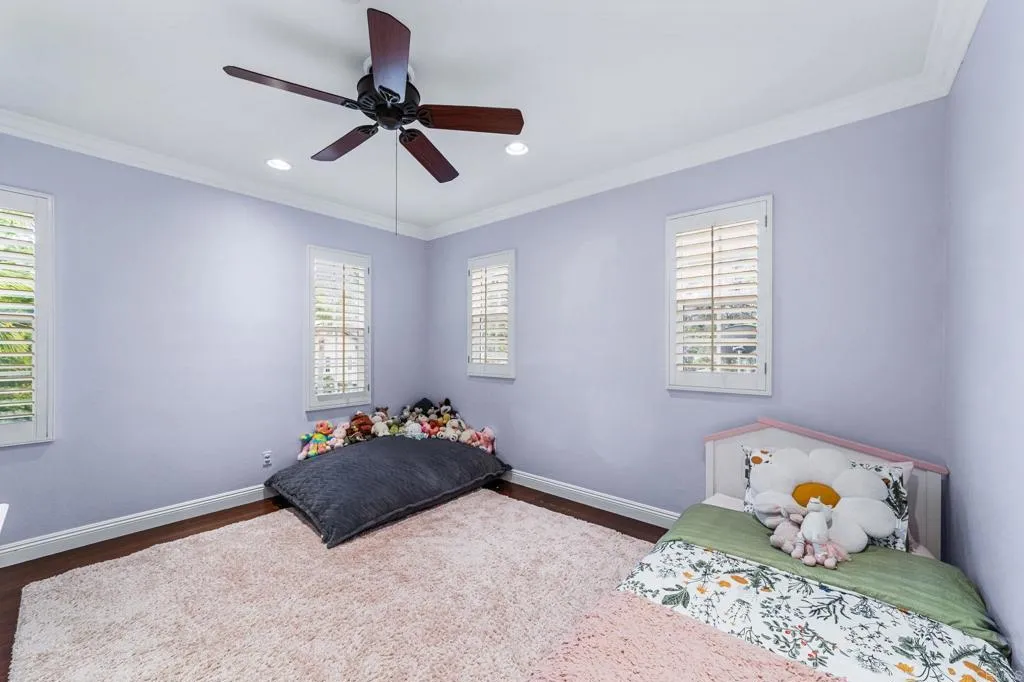 https://cdn.realtyfeed.com/cdn/127/306475130/776cfbbe5a45b2c7f64d6a752d44ddf2.webp