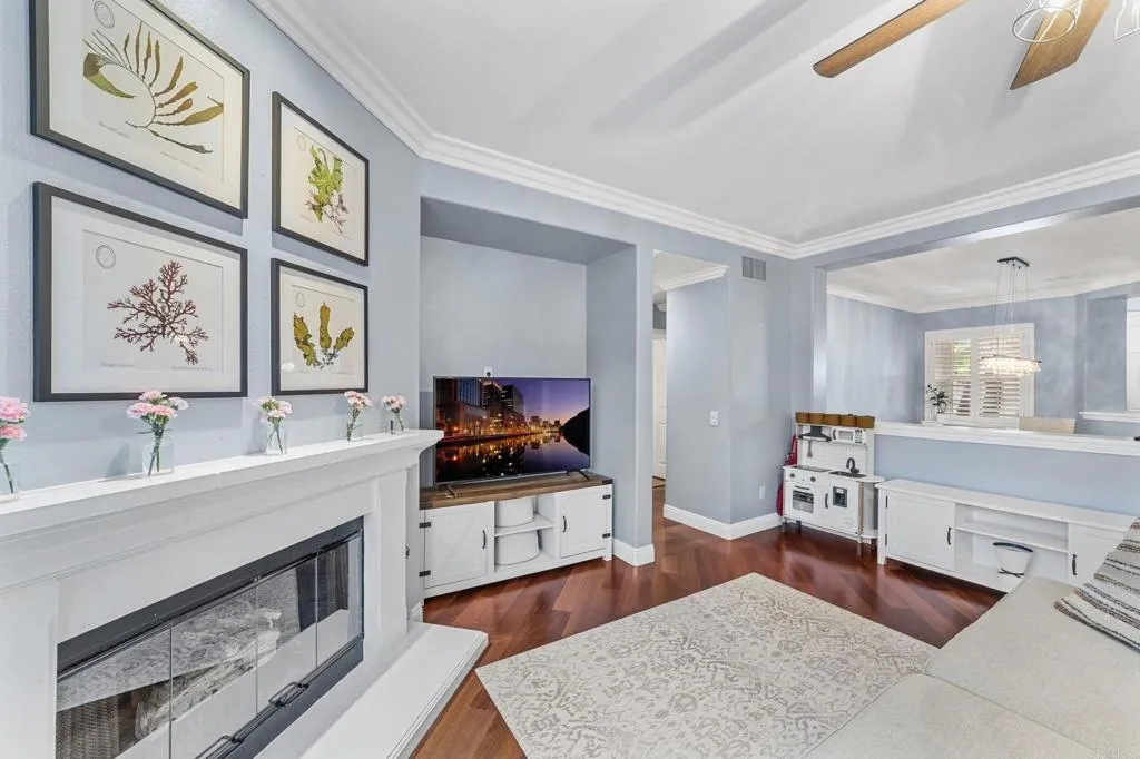 https://cdn.realtyfeed.com/cdn/127/306475130/d880c8c0aa3cbcca5d75f0d3f2e9563c.webp