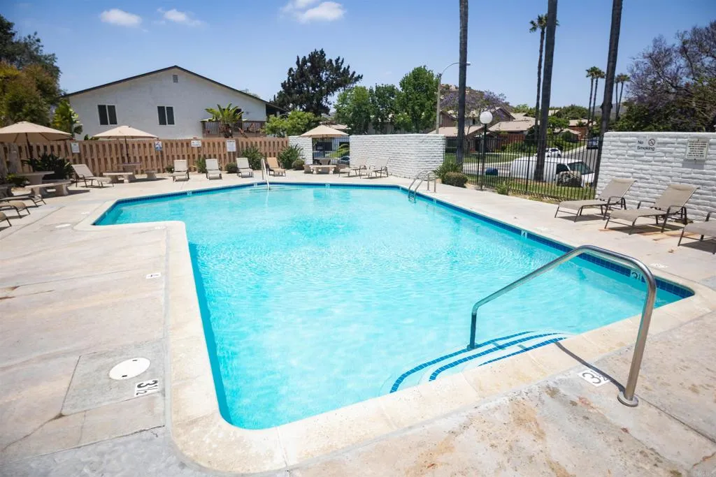 https://cdn.realtyfeed.com/cdn/127/306475148/0b6ef9a0bfcd6af7fd3176855d1f65d5.webp