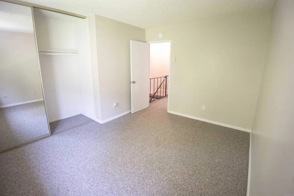 https://cdn.realtyfeed.com/cdn/127/306475148/3fc7b1581630b94f584541af5e51fc11.webp