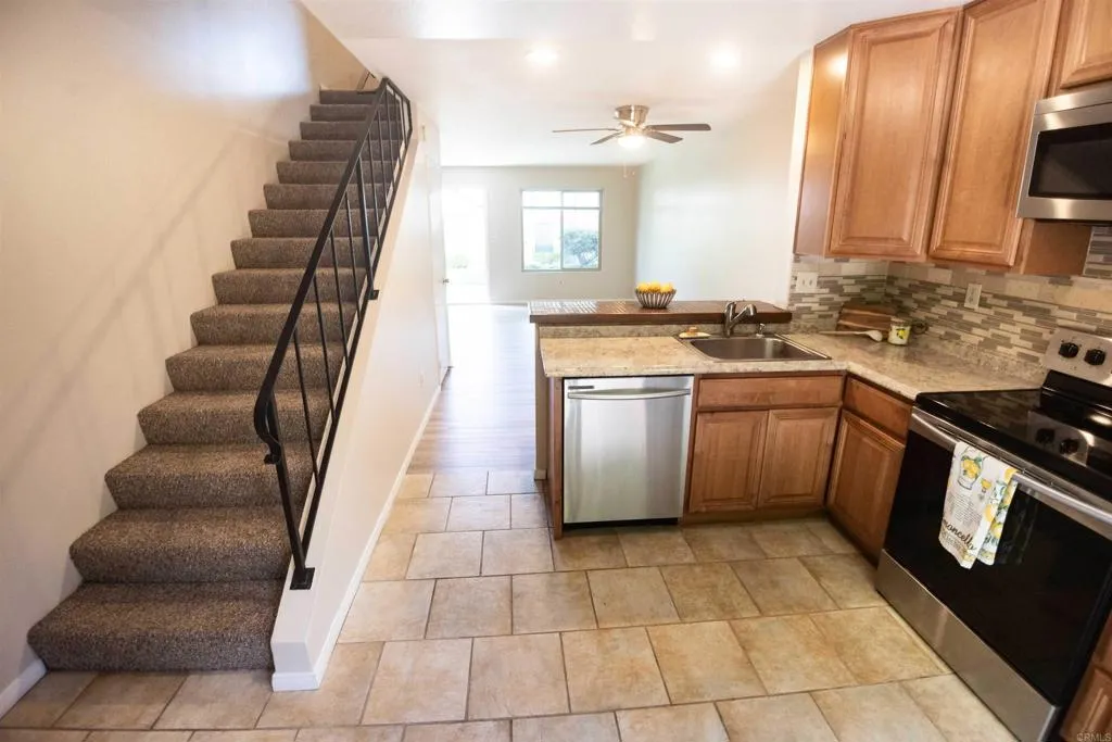 https://cdn.realtyfeed.com/cdn/127/306475148/7303369865a57dc6f22813840f1b9ebb.webp