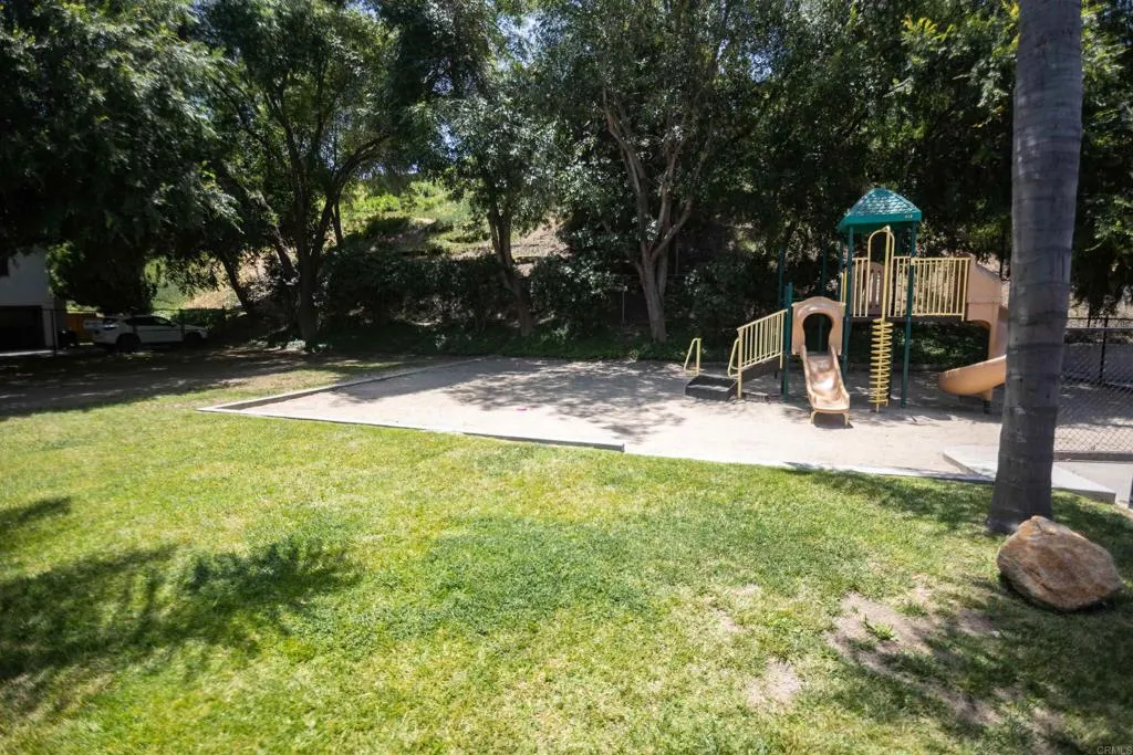 https://cdn.realtyfeed.com/cdn/127/306475148/73c5b9fff4689617258f3ebfa5c3cd8a.webp