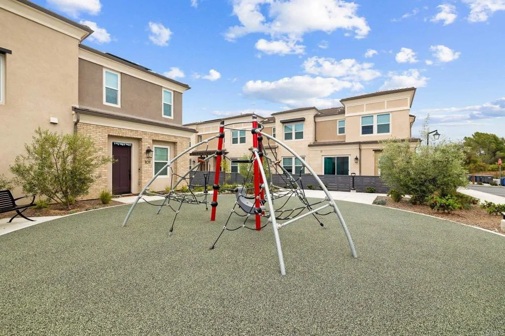 Photo #40: PTP2504694 Listing: Photo #40