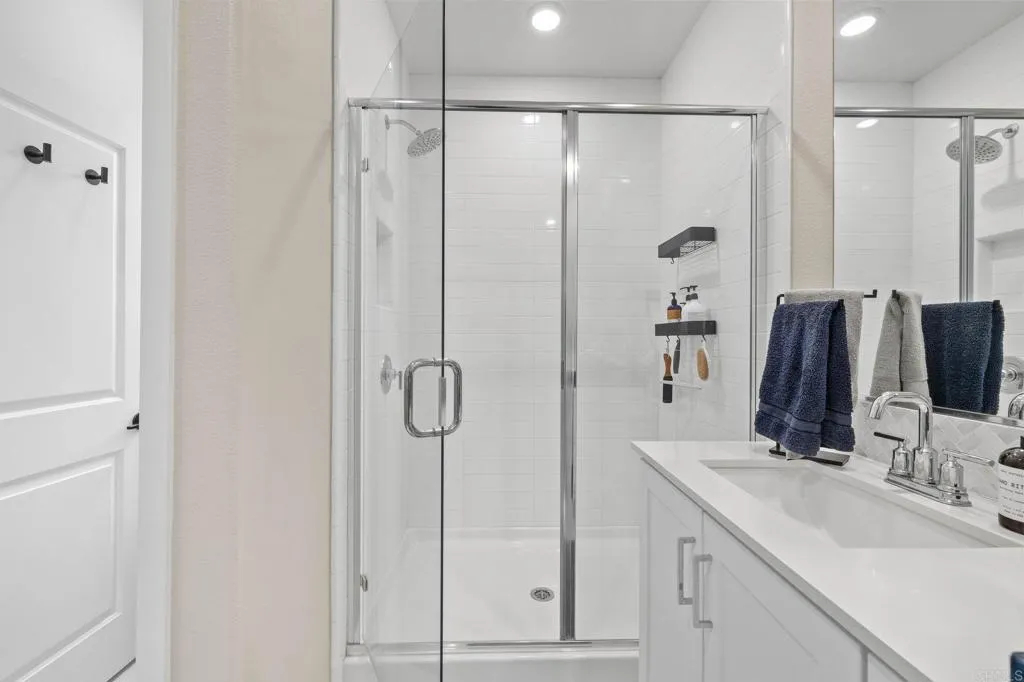 Photo #18: PTP2504694 Listing: Photo #18