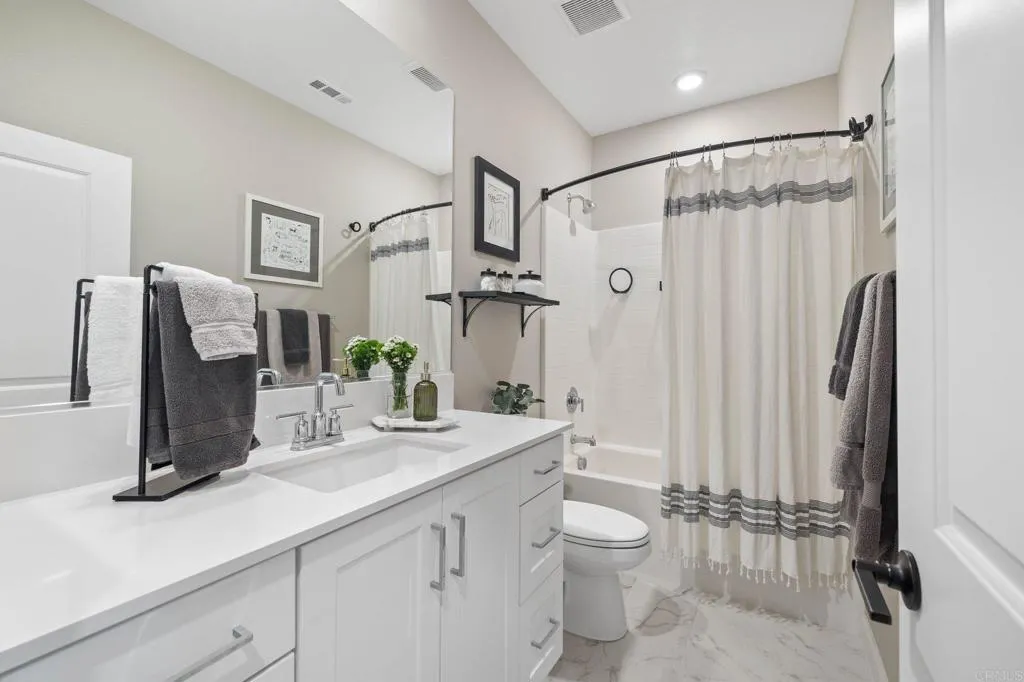 Photo #22: PTP2504694 Listing: Photo #22