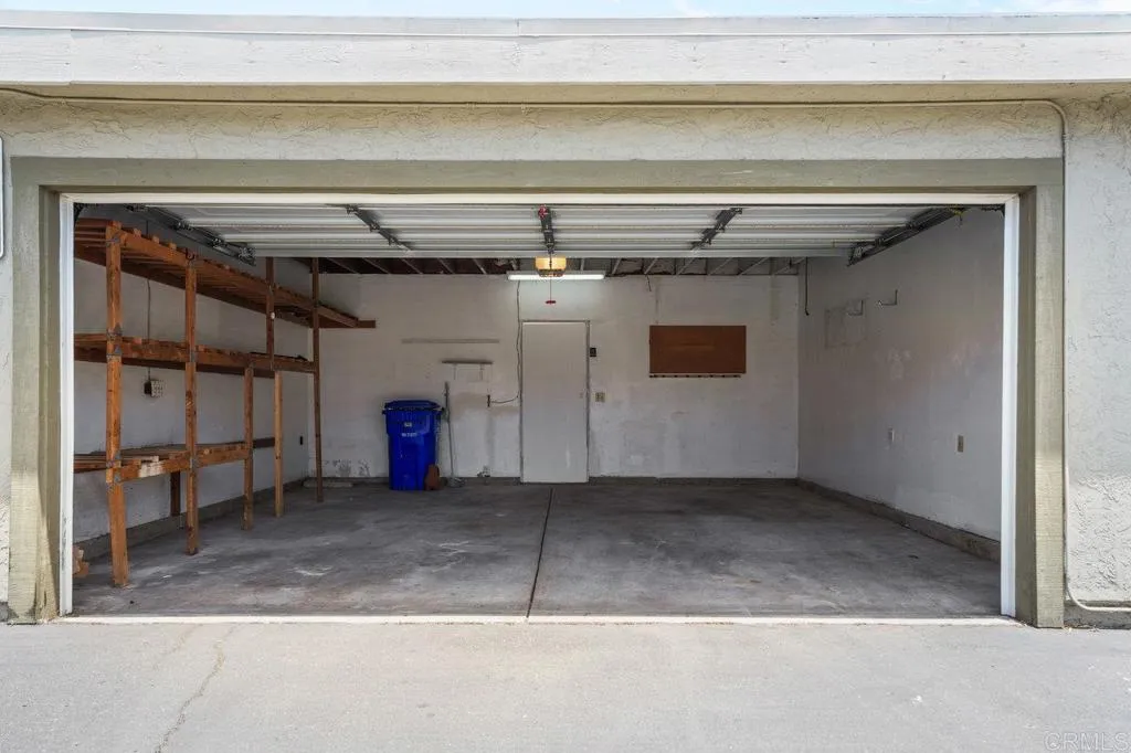 https://cdn.realtyfeed.com/cdn/127/306475347/76fa093797e64fbbff85bcd94b74fa68.webp