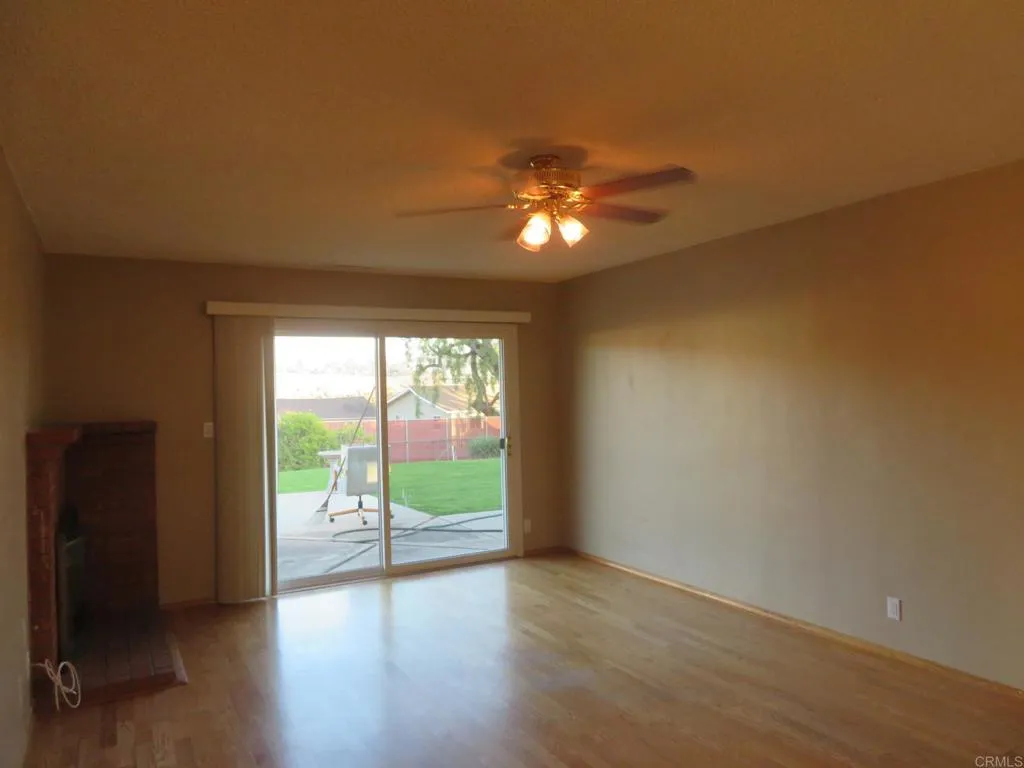 https://cdn.realtyfeed.com/cdn/127/306475385/9ddc7271ef6964ba6ddb1c1b02169f61.webp