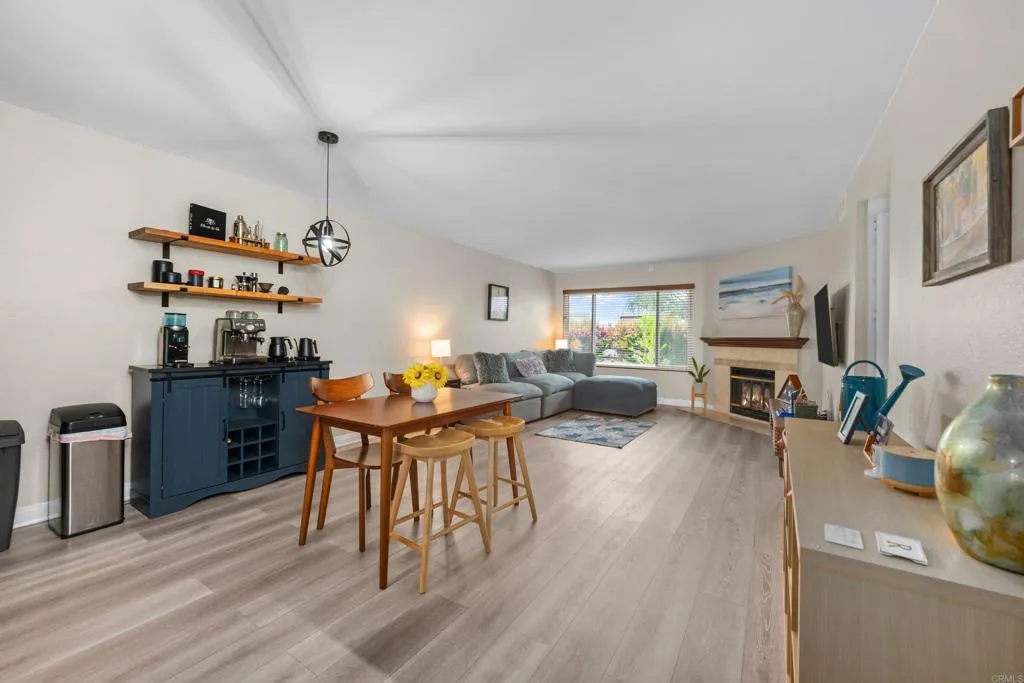 https://cdn.realtyfeed.com/cdn/127/306475536/607b0d44693652a42a3cbec6d372d628.webp