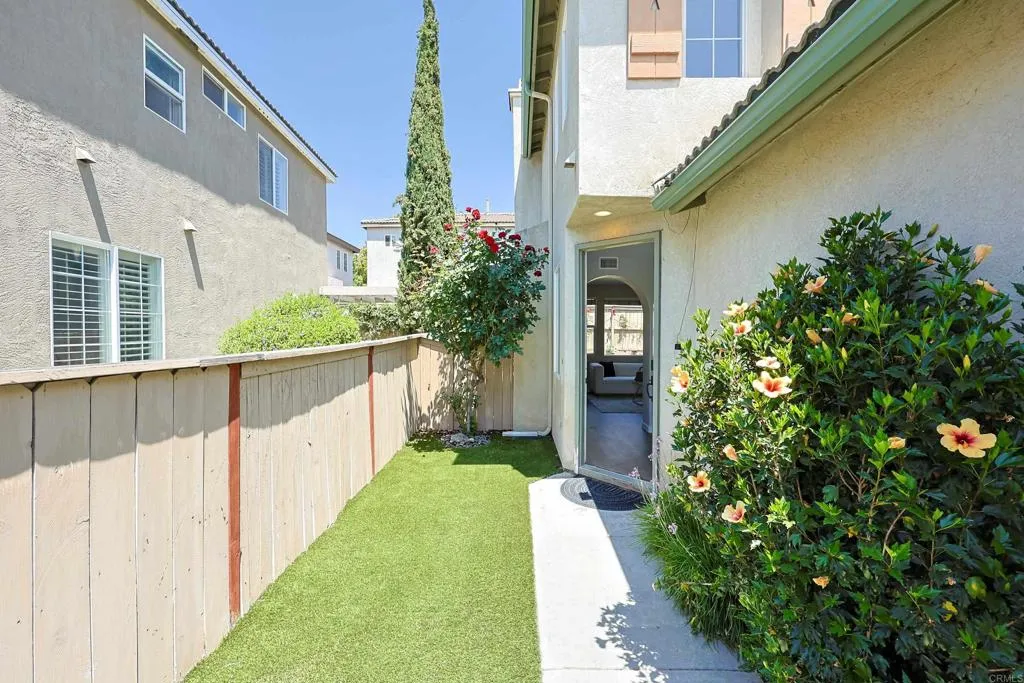 https://cdn.realtyfeed.com/cdn/127/306475617/8f6fb8dbcbf4e907ba54e74d90c7440f.webp