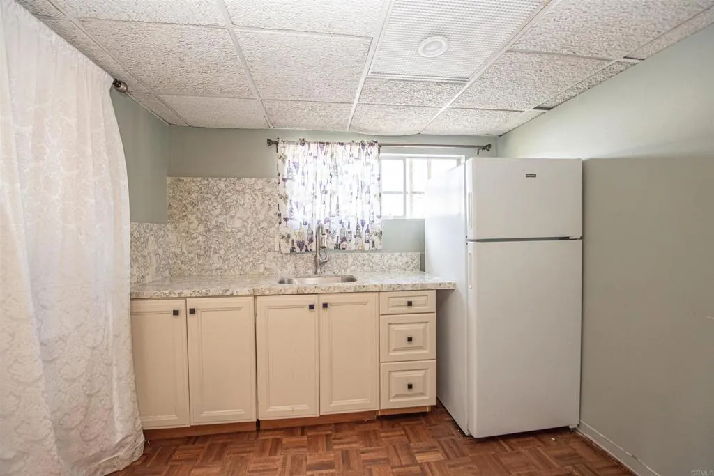 https://cdn.realtyfeed.com/cdn/127/306475704/34339d82b9645145b647c30c79e2bf29.webp