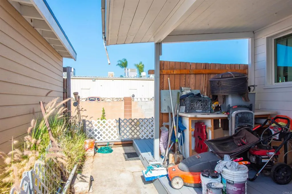 https://cdn.realtyfeed.com/cdn/127/306475704/541e9ececb032f5e6a5d98938c3ef044.webp
